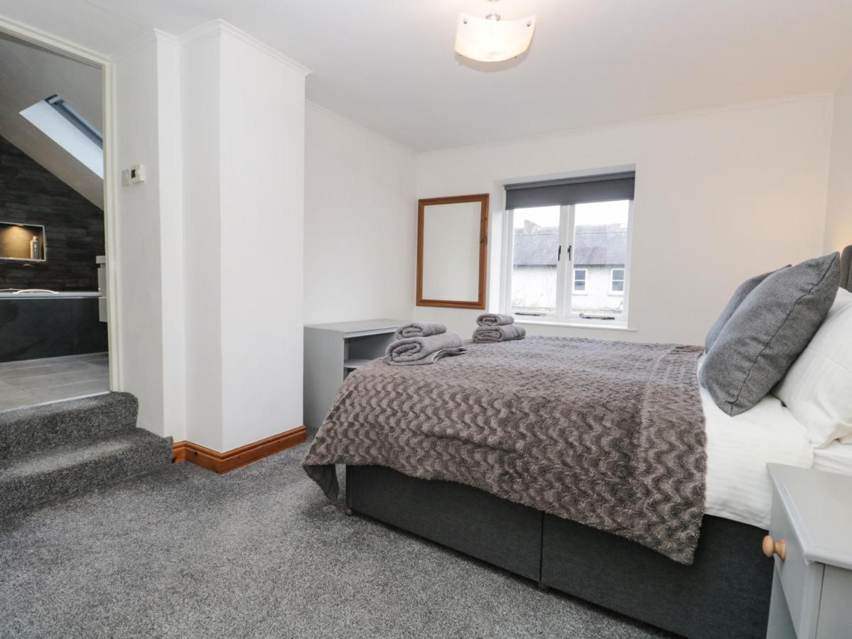 Villa Kirkby House Carnforth Esterno foto