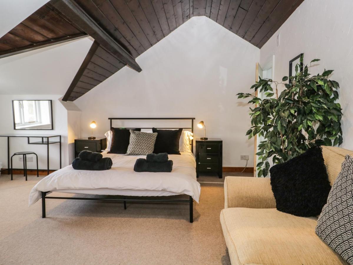 Villa Kirkby House Carnforth Esterno foto